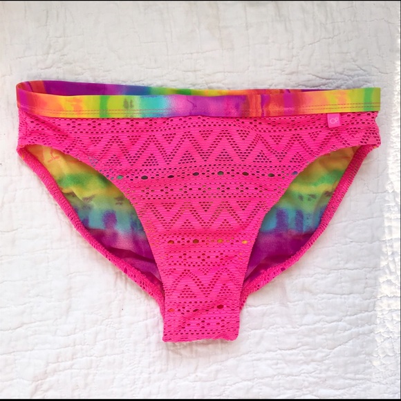 Bathing suit - Picture 3 of 3